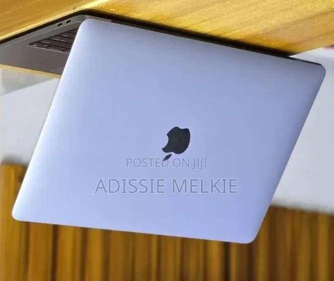 New Laptop Apple MacBook Air 2020 M1 16GB Apple M1 SSD 256GB