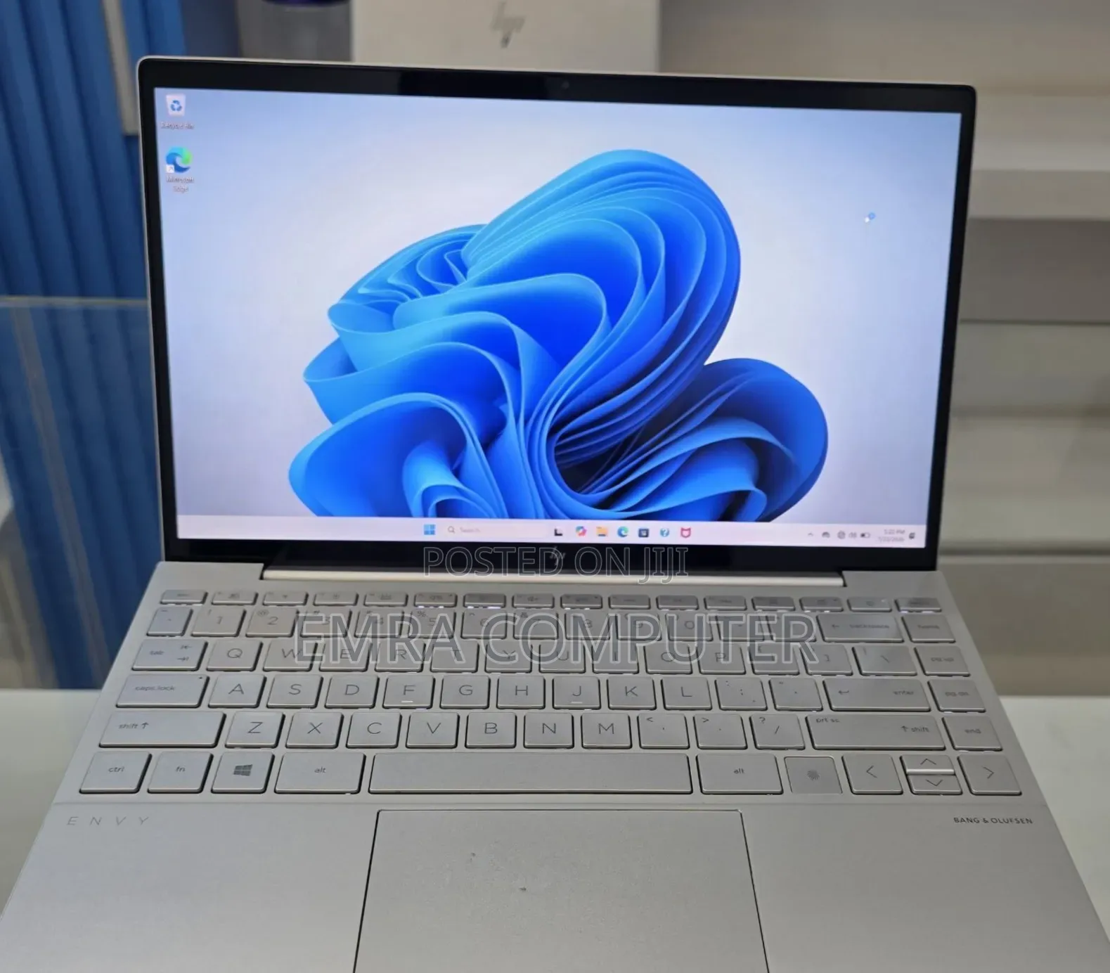 New Laptop HP Envy 13 16GB Intel Core i5 SSD 512GB