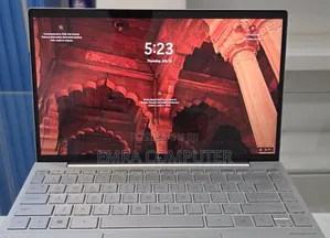 New Laptop HP Envy 13 16GB Intel Core i5 SSD 512GB