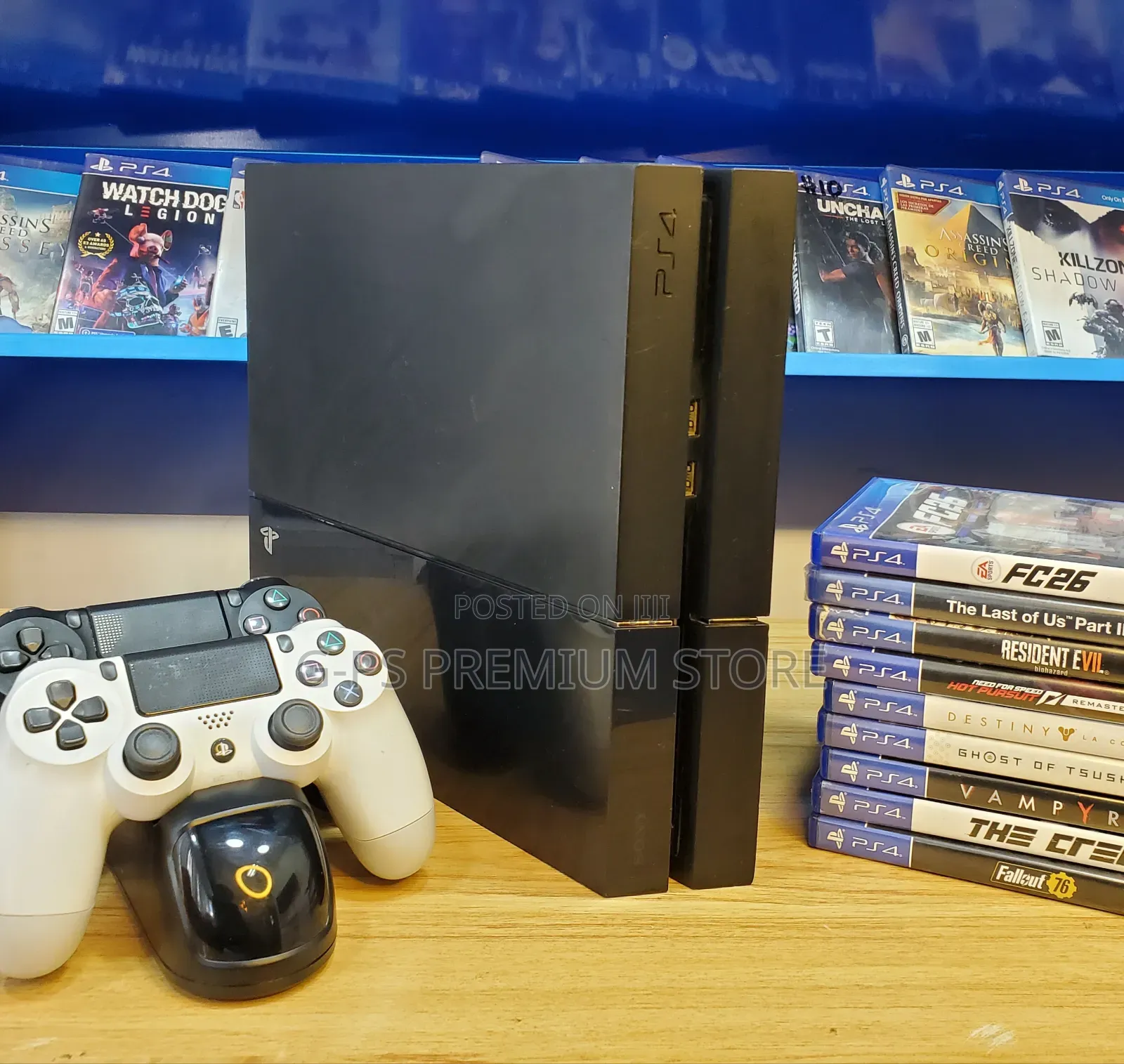 Ps4 Fat Dubai Used 2 Joystick Update