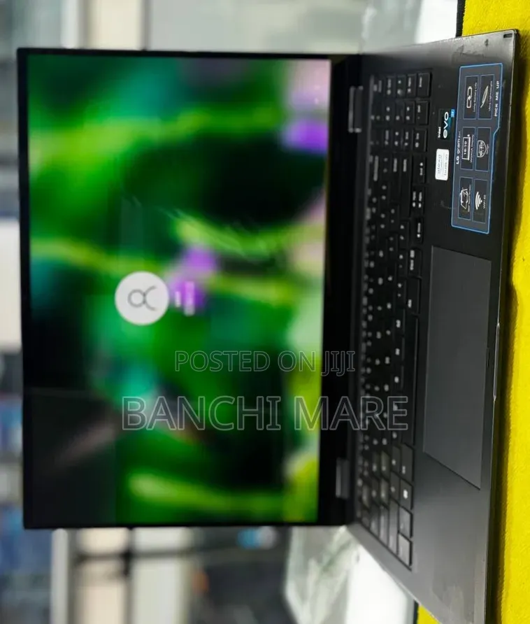 New Laptop LG 16GB Intel Core i7 SSD 512GB