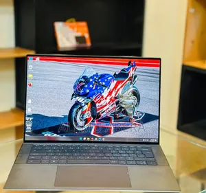 New Laptop Dell Precision 5560 16GB Intel Core i7 SSD 512GB