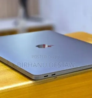 New Laptop Apple MacBook Air 2020 M1 16GB Apple M1 SSD 256GB