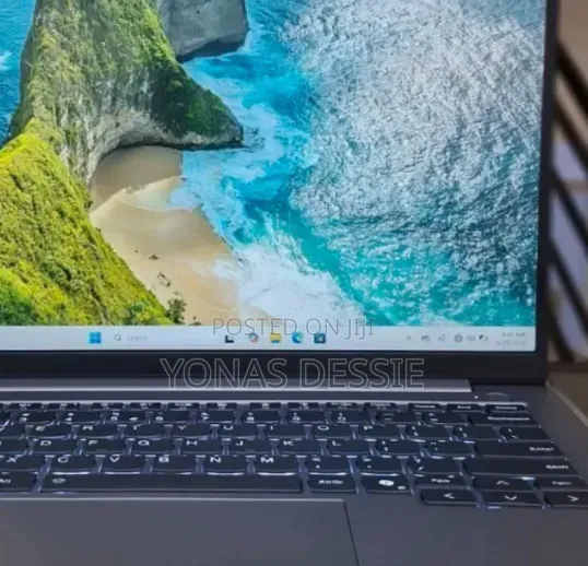 New Laptop Lenovo Thinkbook 14 16GB Intel Core Ultra 7 SSD 512GB
