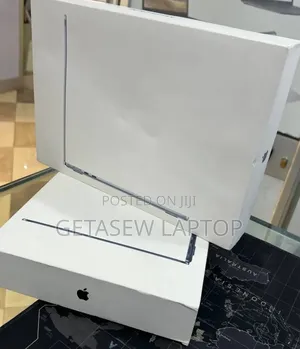 New Laptop Apple MacBook Air 2026 M5 16GB Apple M5 SSD 512GB