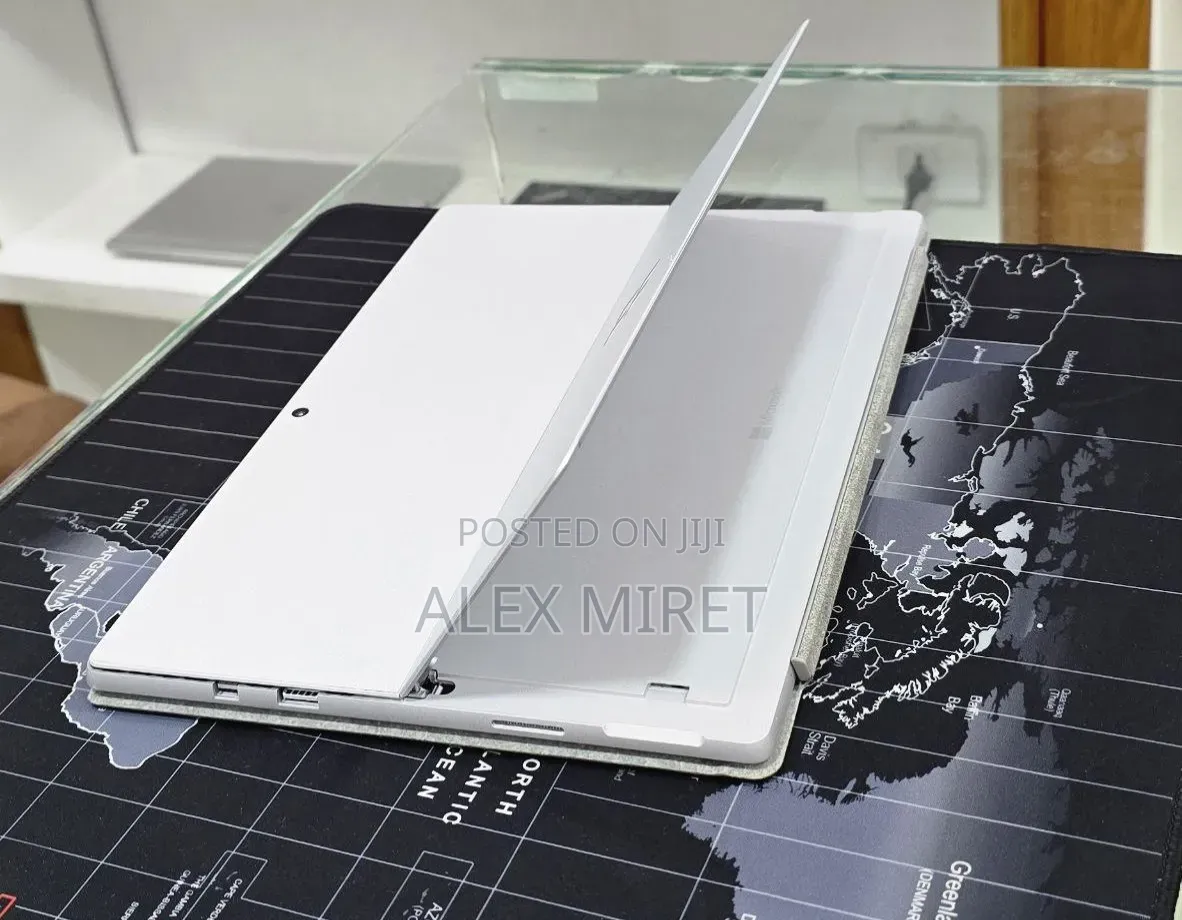 New Laptop Microsoft Surface Pro 7+ 16GB Intel Core i5 SSD 256GB