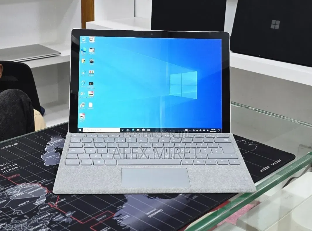 New Laptop Microsoft Surface Pro 7+ 16GB Intel Core i5 SSD 256GB