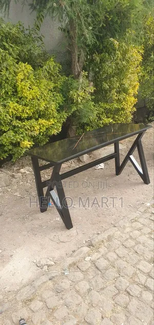 Simlle Table