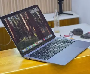 New Laptop Apple MacBook 16GB SSD 256GB