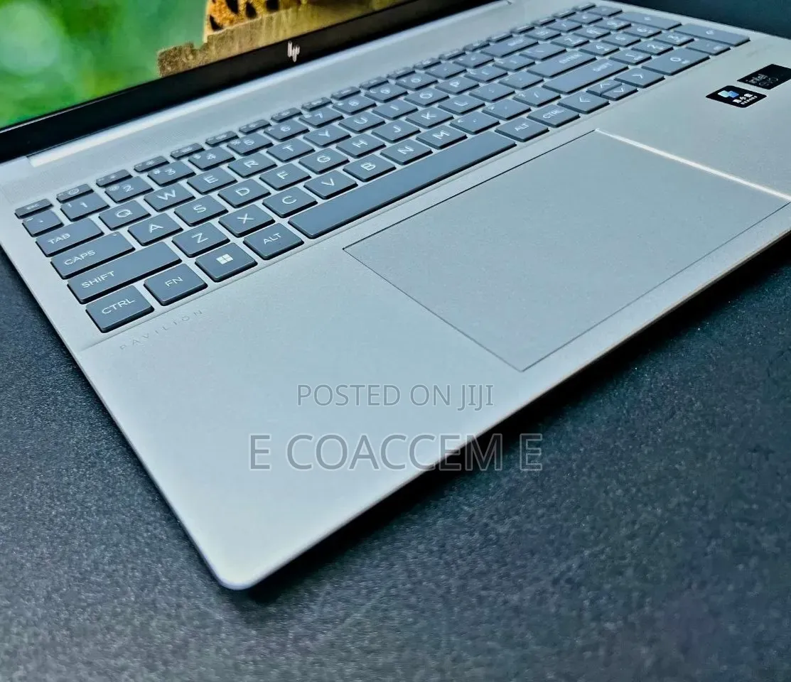 New Laptop HP 15 16GB Intel Core Ultra 7 SSD 1T