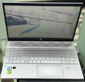 New Laptop HP Pavilion 15 8GB Intel Core i5 SSD 512GB