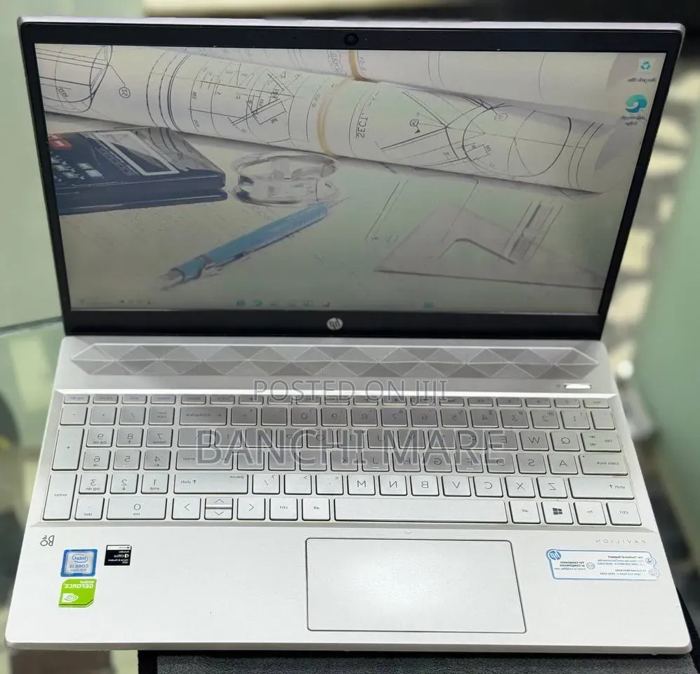 New Laptop HP Pavilion 15 8GB Intel Core i5 SSD 512GB