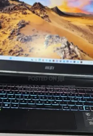 New Laptop MSI Stealth 16 AI Studio 16GB Intel Core i7 SSD 1T