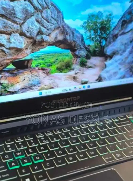 New Laptop Acer Predator Helios 300 16GB Intel Core i7 SSD 1T