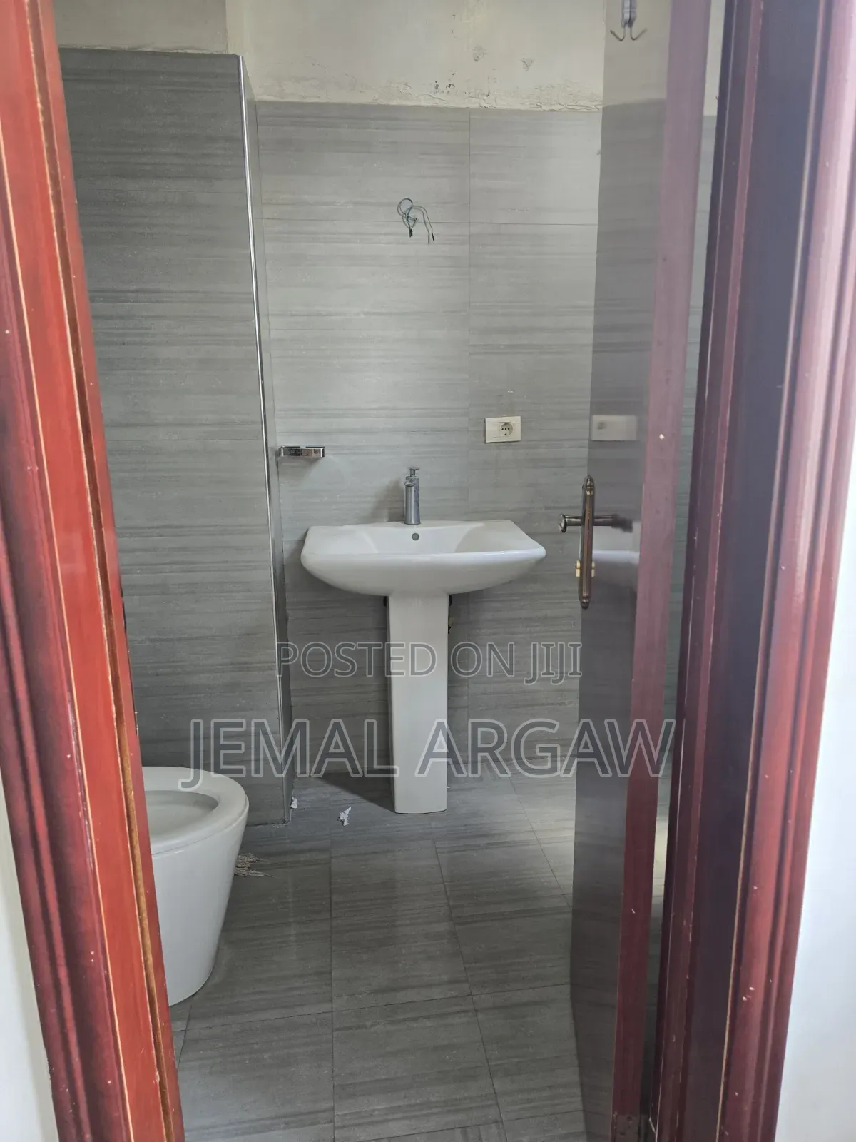 2bdrm Apartment in Noahrealestate, Bole for sale