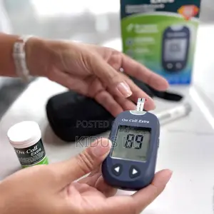 Blood Glucose Monitoring System Glucometer With Bag |On Call Extra