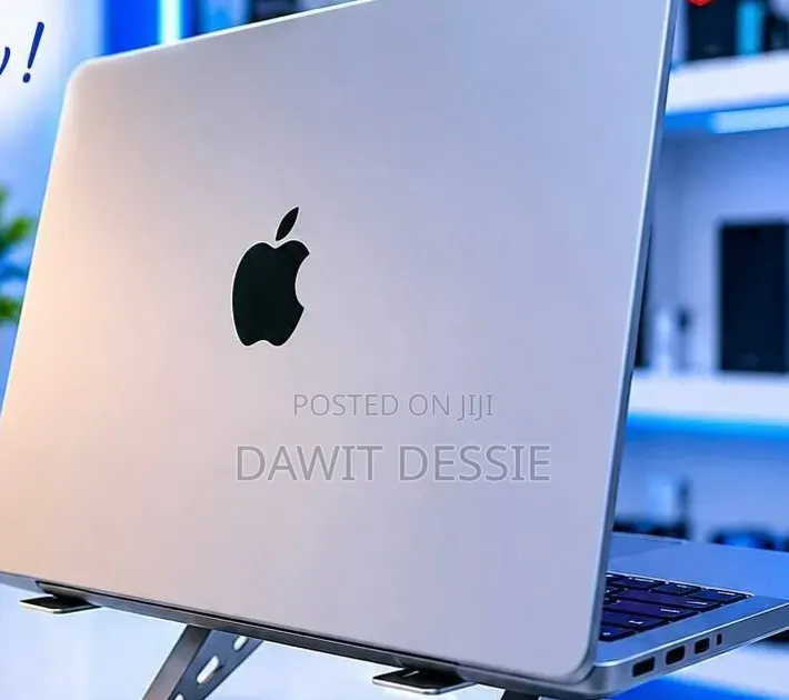 New Laptop Apple MacBook Pro 2021 M1 16GB Apple M1 Pro SSD 512GB