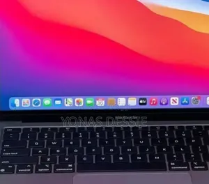 New Laptop Apple MacBook Pro 2020 16GB Intel Core i5 SSD 512GB