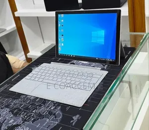 New Laptop Microsoft Surface 16GB Intel Core i5 SSD 256GB