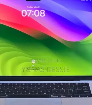 New Laptop Apple MacBook Pro 2023 M3 8GB SSD 512GB