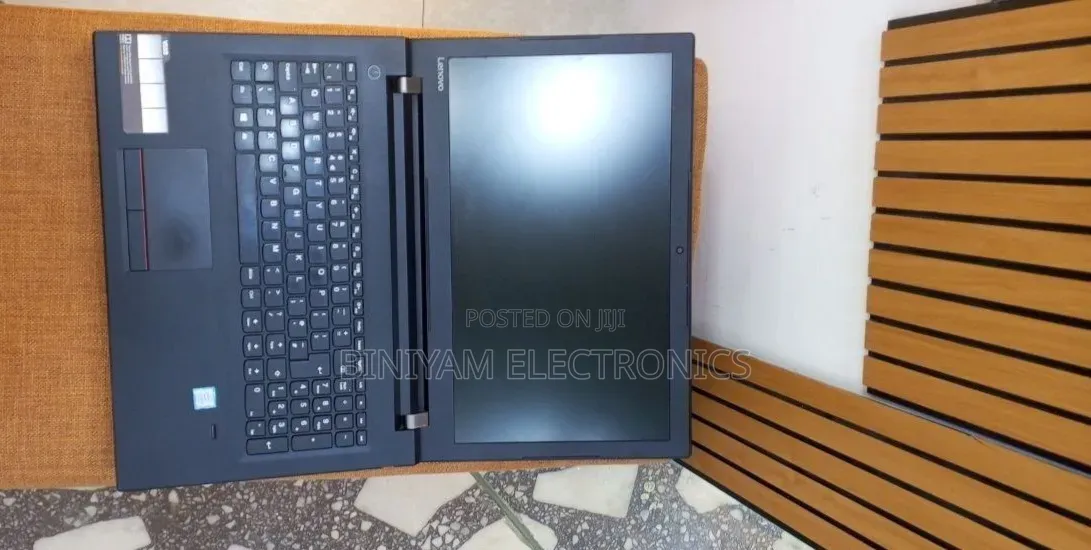 New Laptop Lenovo V510 8GB Intel Core i7 HDD 1T