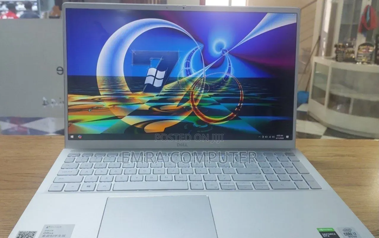 New Laptop Dell Inspiron 15 7501 16GB Intel Core i7 SSD 512GB