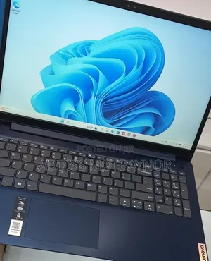Laptop Lenovo Ideapad 3 8GB AMD Ryzen 5 SSD 256GB