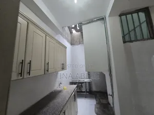 4bdrm House in Akaky Kaliti for sale