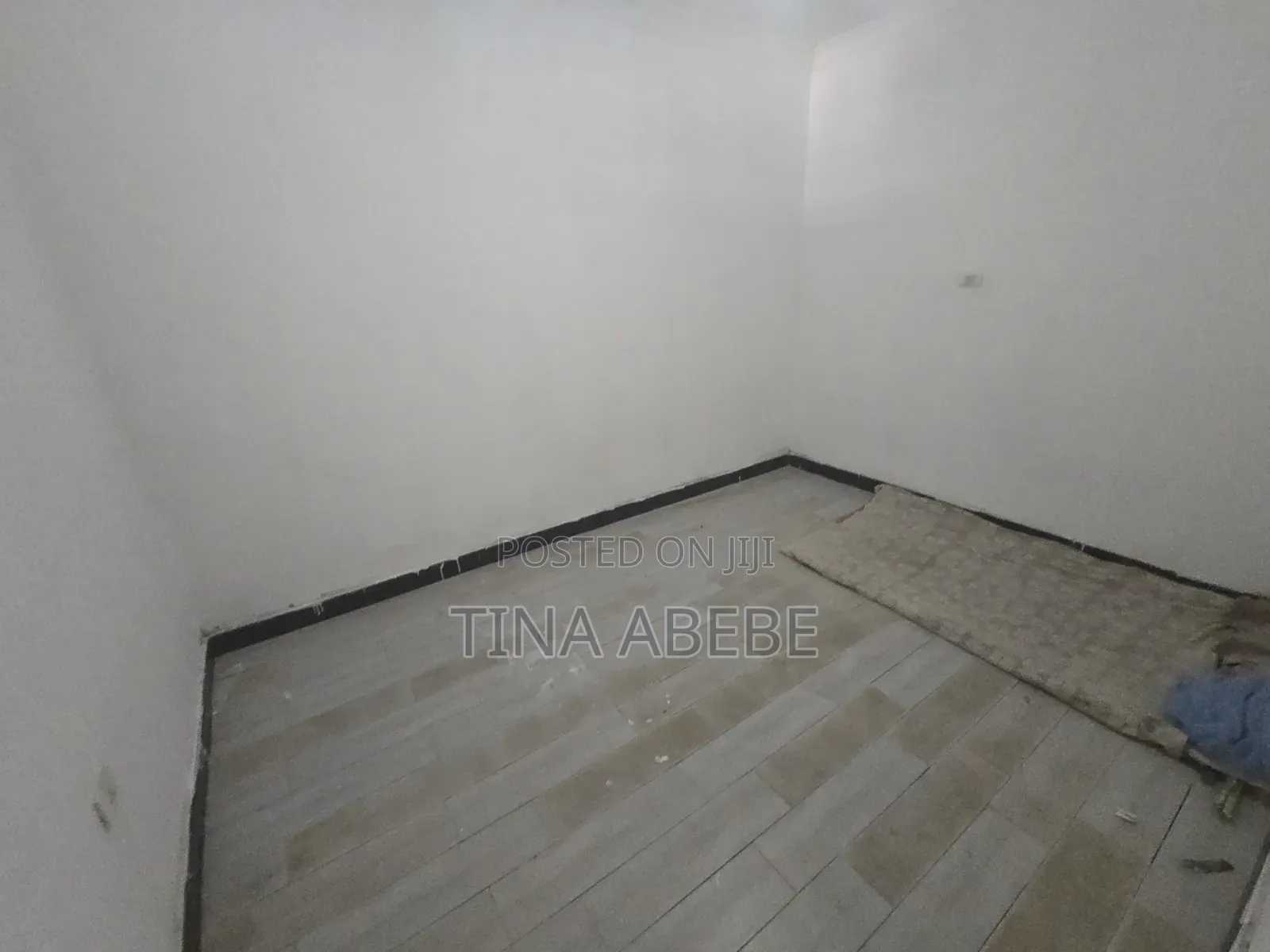5bdrm House in Akaky Kaliti for sale