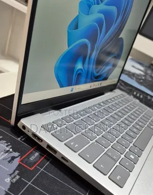 New Laptop Dell Inspiron 15 16GB AMD Ryzen 7 SSD 1T