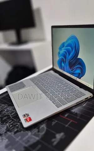 New Laptop Dell Inspiron 15 16GB AMD Ryzen 7 SSD 1T