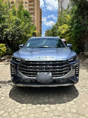 Jetour X70 Plus 2022 Silver