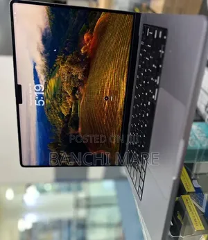 New Laptop Apple MacBook Air 2022 M2 16GB Apple M2 SSD 512GB