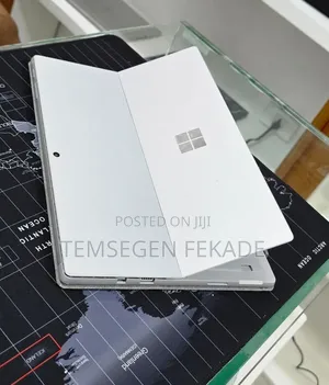 New Laptop Microsoft Surface Pro 7+ 16GB Intel Core i5 SSD 256GB