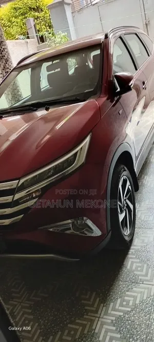 Toyota Rush 2022 Red