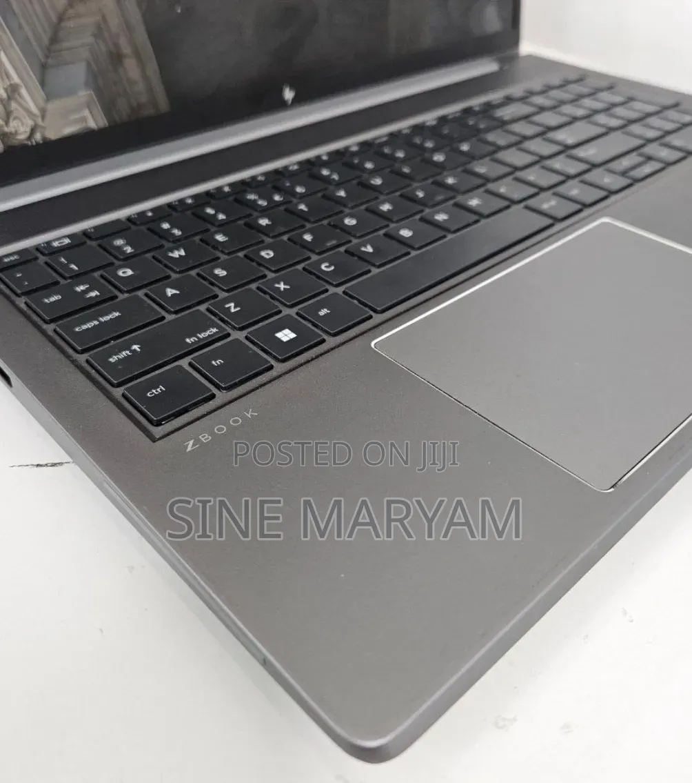 New Laptop HP ZBook Fury 16 G9 16GB Intel Core i7 SSD 512GB