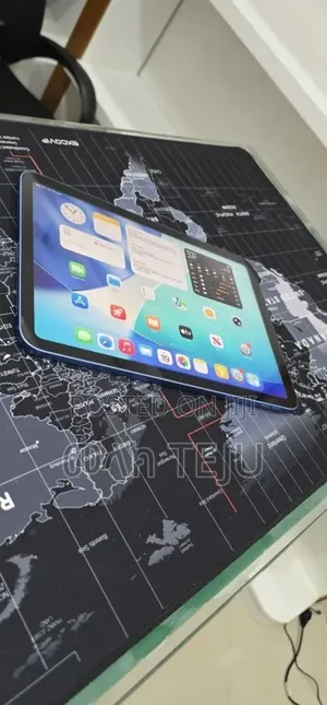 New Laptop Apple MacBook Air 2019 8GB Intel Core i5 SSD 128GB