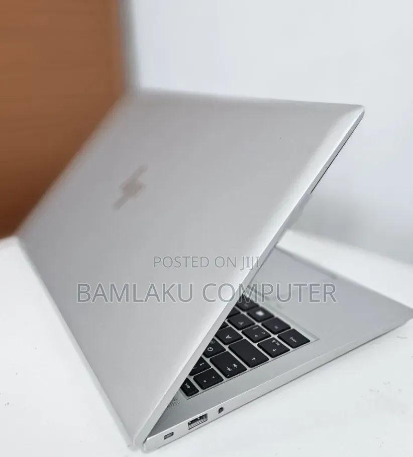 New Laptop HP EliteBook 850 G8 16GB Intel Core i7 SSD 512GB