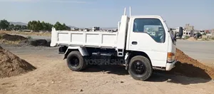 Isuzu NPR Truck
