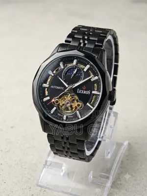 Lexros Automatic Watch Features a Striking All-Black Stainless Steel