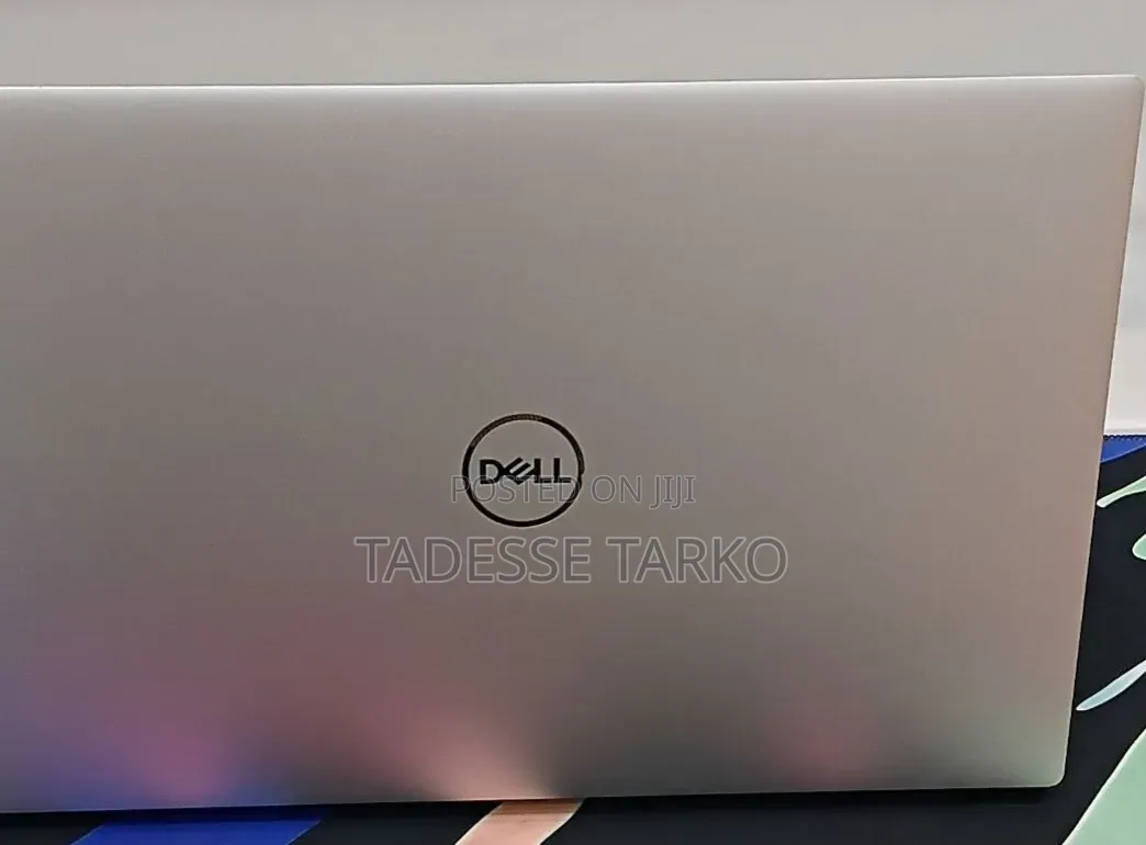 New Laptop Dell XPS 15 16GB Intel Core i7 SSD 512GB