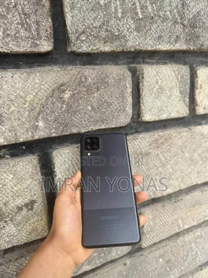 Samsung Galaxy A12 64 GB Black