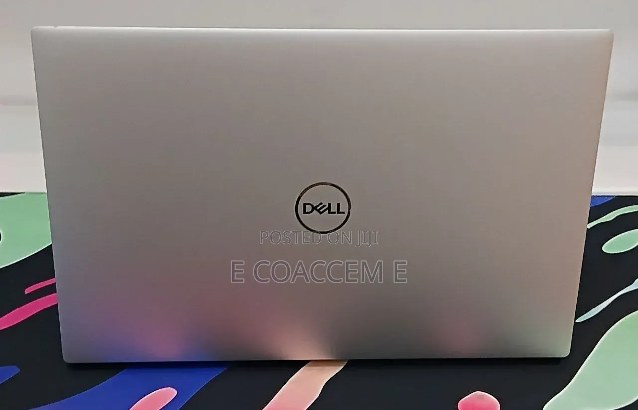 New Laptop Dell 16GB Intel Core i7 SSD 512GB