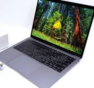 New Laptop Apple MacBook Air 2019 8GB Intel Core i5 SSD 128GB
