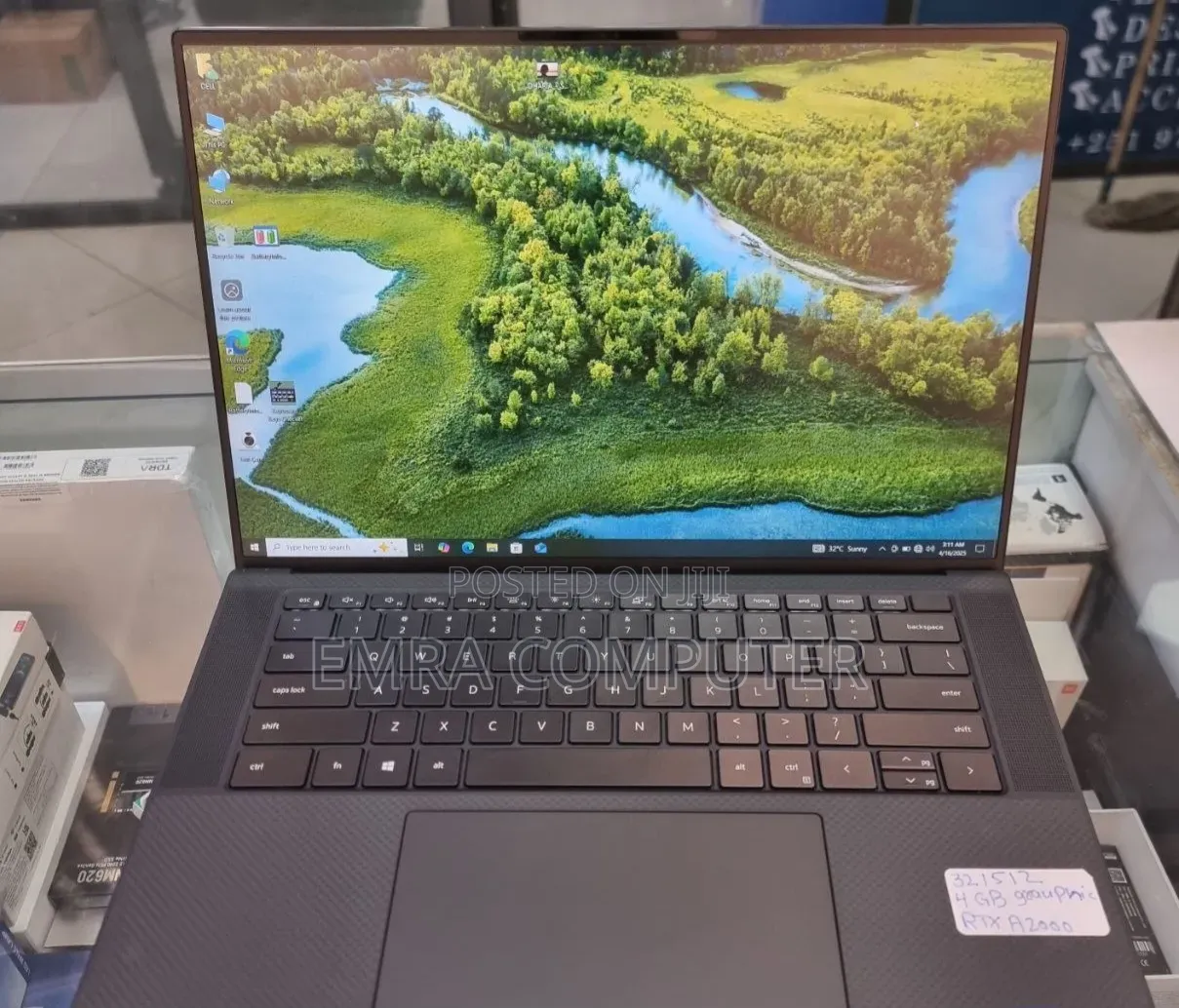 New Laptop Dell Precision 5570 16GB Intel Core i7 SSD 512GB