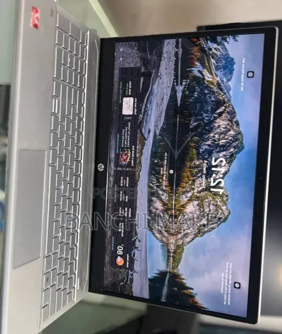 New Laptop HP Pavilion 15 8GB AMD Ryzen 5 SSD 256GB