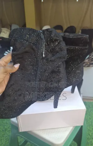 Boots Shoes
