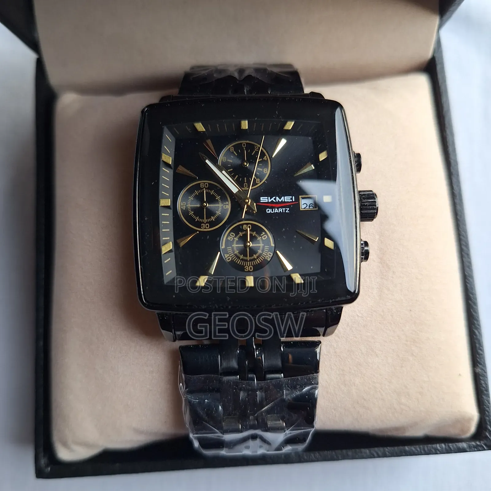 Original SKMEI 2434 Men's Wristwatch in Brand-New Condition.