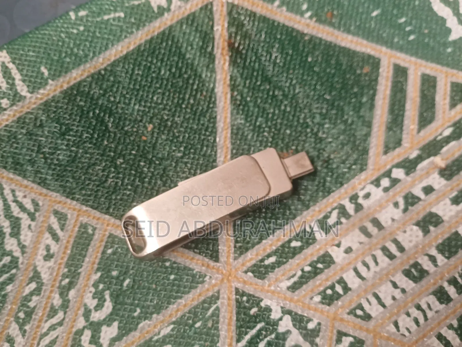 Flash Drive