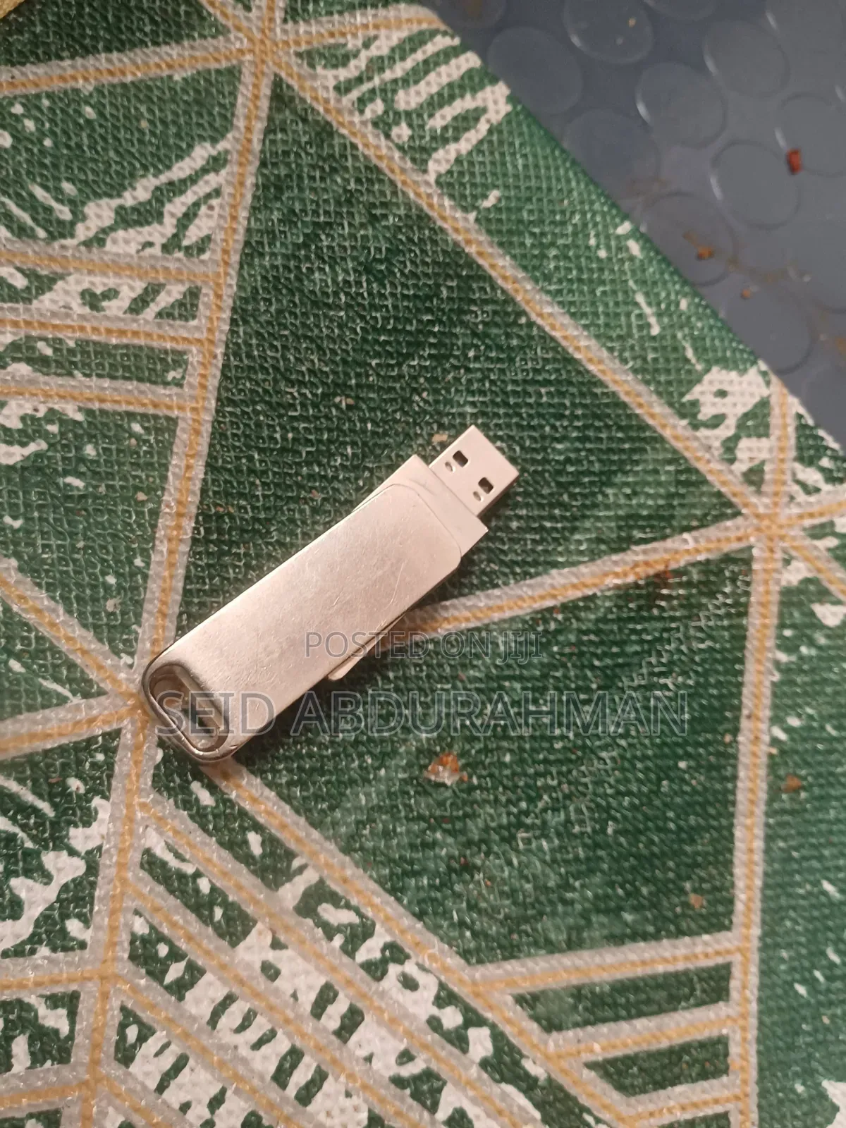 Flash Drive
